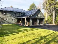 Luxury Lakehouse - Private Dock & Small Beach, Kayaks, and Fire Pit Near Acadia.