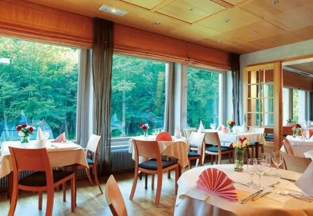 La Fischhutte, the Originals Relais Отели в г. Элиженбер