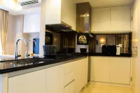Stunning 3Br Apartment at the Branz BSD City Hotels in Pagedangan