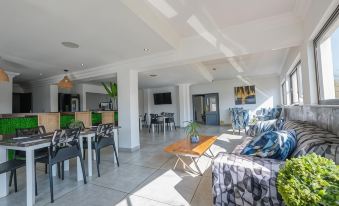 Anew Hotel & Convention Centre or Tambo Johannesburg