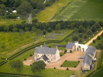 Manoir du Bois Noblet Hotels in Chavagnes