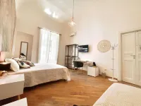 バリルームズ インブリアーニ 15 のホテル