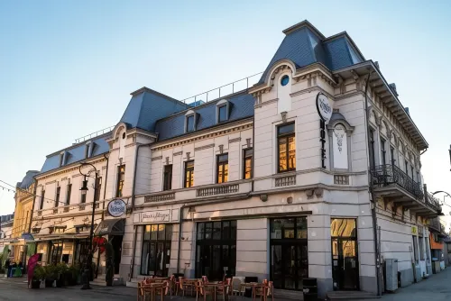 Hotel Splendid 1900 Hotels in Craiova