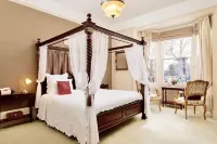 Kurrajong House Hotel a East Launceston