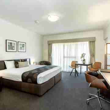 Blazing Stump Motel & Suites Rooms