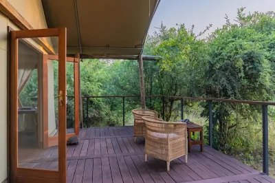 Camp Sabali & Safaris