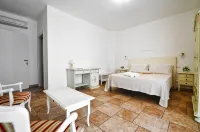 Olimpo B&B Hotels in Casamassella