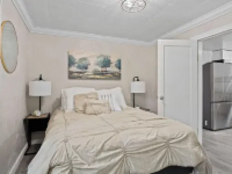 Fully renovated cozy home in the heart of Salmon! No cleaning fees! Hotels in Lemhi County