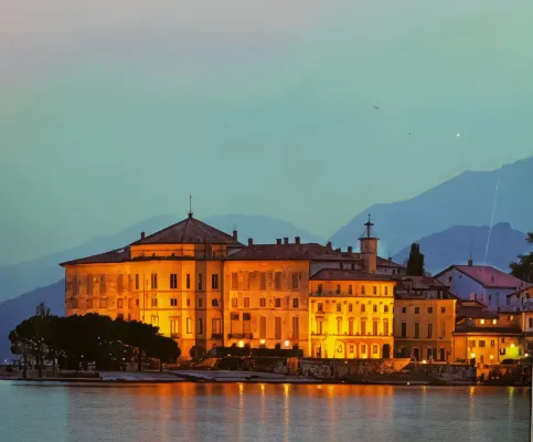 Cavaedium Guest House Hotels in Arona