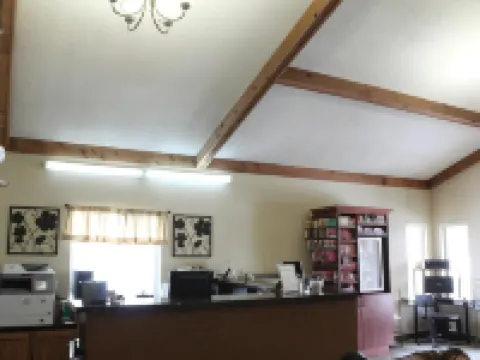 Lone Tree Inn Hoteles en Sidney