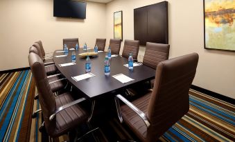 Hawthorn Suites by Wyndham Wheeling at the Highlands