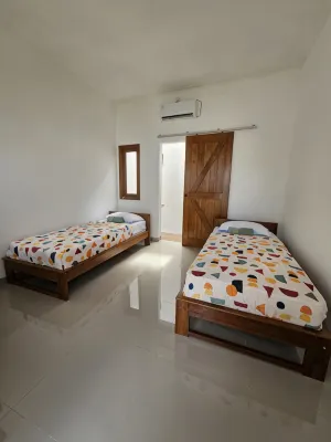 Omah SaM Guesthouse Jogja Hotels in Semaki