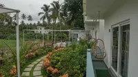 Whiteflower Resort Morjim Отели в г. Чопдем