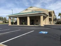 دايز إن باي ويندام كيب كارتريت نير إميرالد أيل فنادق في Emerald Isle