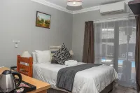 Woodpecker's Inn Guest House - 4-Star