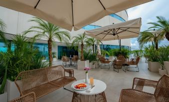 Holiday Inn & Suites Merida la Isla