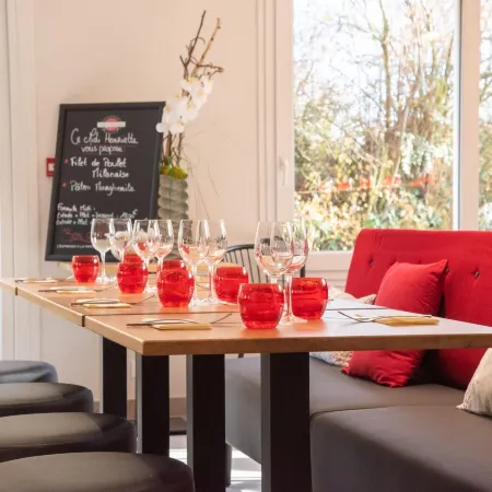 Logis Hôtel Angers Sud