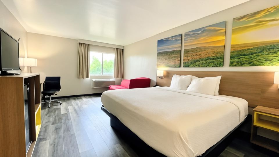 Days Inn by Wyndham Columbus IN
