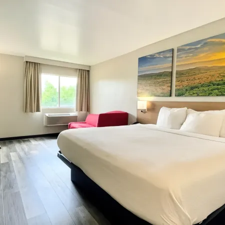 Days Inn by Wyndham Columbus IN