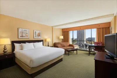 University Plaza Hotel