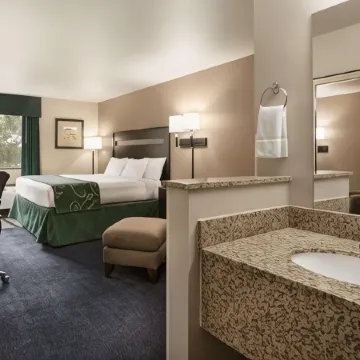 Travelodge by Wyndham Brunswick Near Frederick