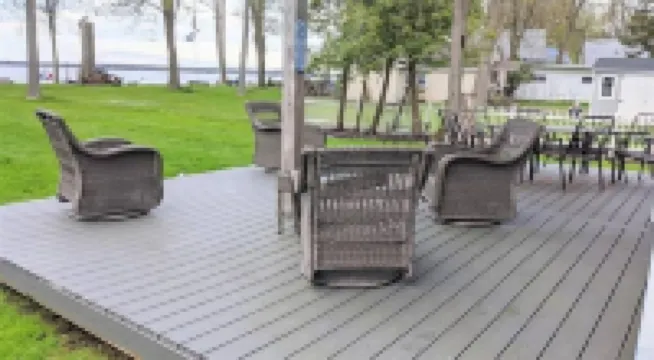 Beautiful Oneida Lake Shore Home and Yard