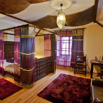 Castle Inn Отели рядом с достопримечательностью «Замковая площадь»