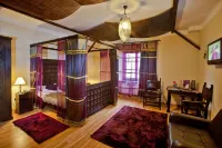 Castle Inn - Homestays