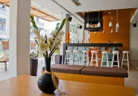 Atlantis Boutique City Hotel - bar