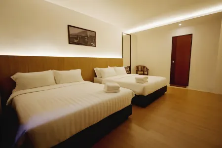 Place2Stay Business Hotel - Waterfront