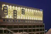 City Express by Marriott Monterrey Universidad のホテル