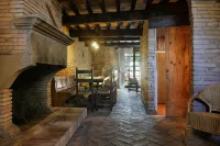 Albergo Diffuso Borgo Montemaggiore Hotels in Corinaldo