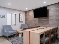 Candlewood Suites ROCKFORD by IHG