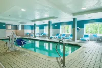 Holiday Inn Express & Suites Lincoln East - White Mountains Hotel a Lincoln