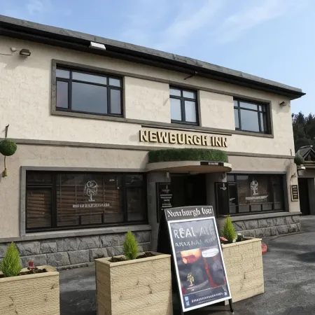 Newburgh Inn