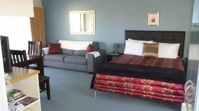 Bella Tuscany Motor Lodge Hotels in Pirimai