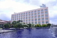 Balaji Sarovar Premiere Solapur - Pools