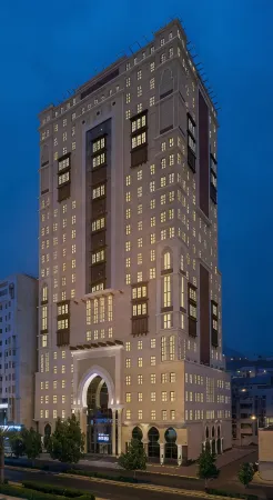 Park Inn by Radisson Makkah Aziziyah Отели рядом с достопримечательностью «King Abdullah Library»