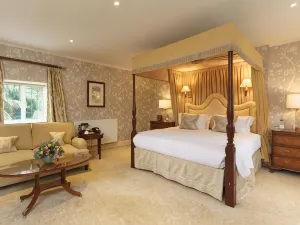 Lucknam Park, Emblems Collection