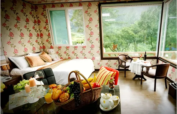 橫城金字塔旅館