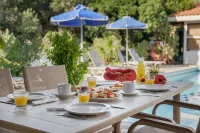Sunrise Hotel & Apartments - Frühstück