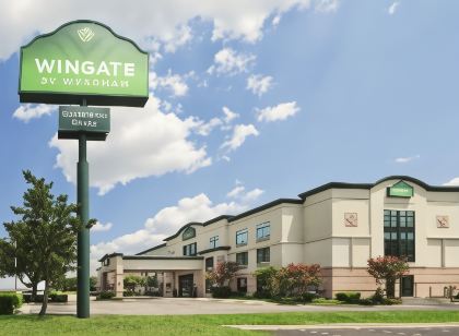 Wingate by Wyndham Round Rock Hotel & Conference Center