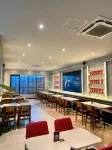 Avira Hotel Makassar - breakfast