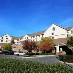 Home2 Suites by Hilton Hagerstown Hotel a Halfway