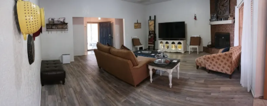 Charming 3-bedroom farm to table home