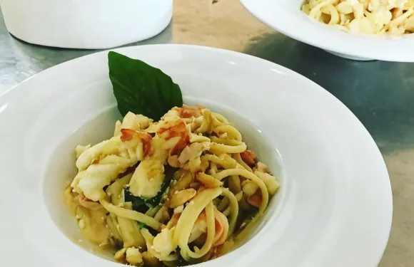 馬隆達露營酒店