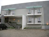 Villa Diamond Hotels in Cihideung