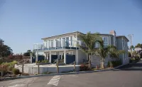 Beach Street Inn and Suites