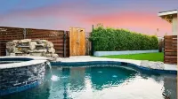 Dreamy Luxe Pool Retreat - 3BR in Urban Campbell
