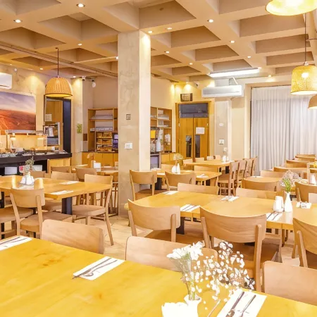 Ramon Suites by Smart Hotels
